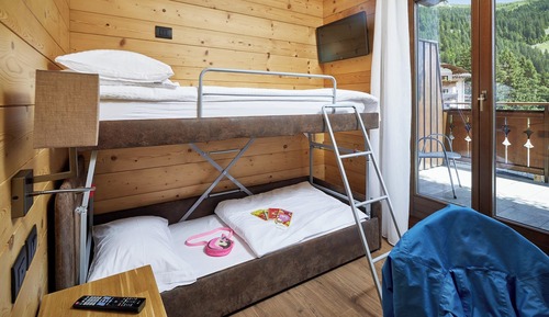 Deluxe Quadruple Room, 2 Bedrooms