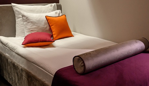 Premium Single Room