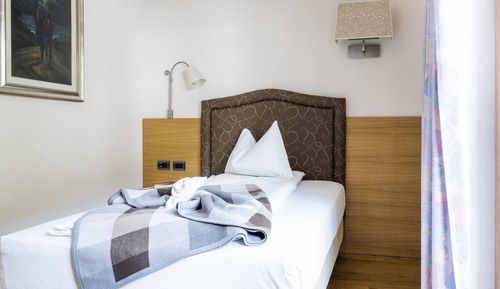 Comfort Single Room