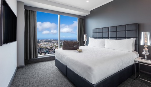 2 Bedroom Horizon Suite