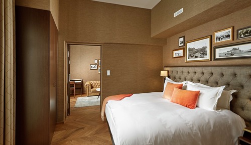 Diplomat Suite