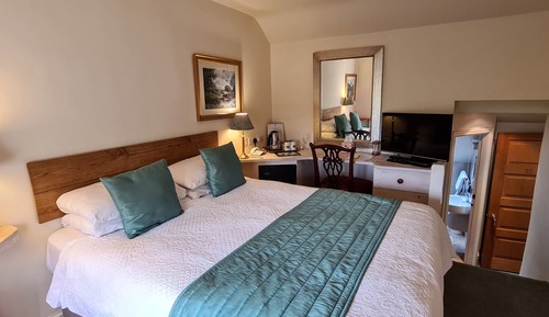 Cosy Double Room (Pet Friendly)