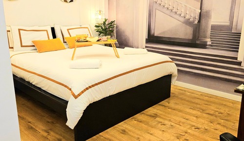 Deluxe Quadruple Room