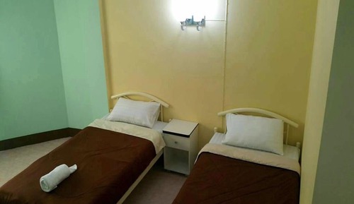 Standard Twin Room (NO Lift)
