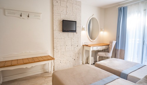 Comfort Club Room