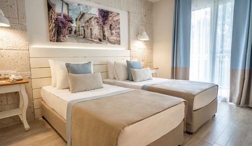 Premium Room