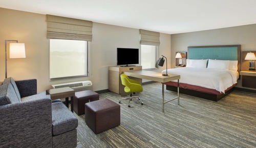 Room, 1 King Bed, Accessible, Bathtub (Hearing)