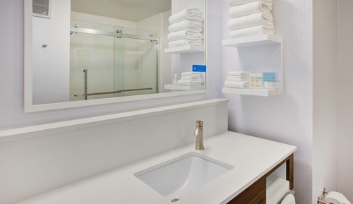 Room, 2 Queen Beds, Accessible, Non Smoking (Hearing)