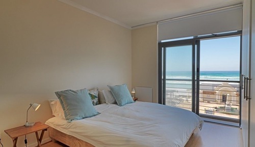2 Bedroom Seafacing Apartments 