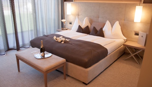 Deluxe Double Room, Balcony, Garden View