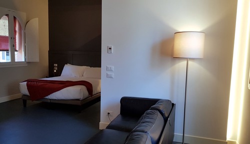 Luxury Suite