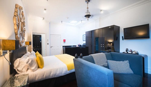 Design Suite, 1 King Bed, Non Smoking, Terrace (Siena)