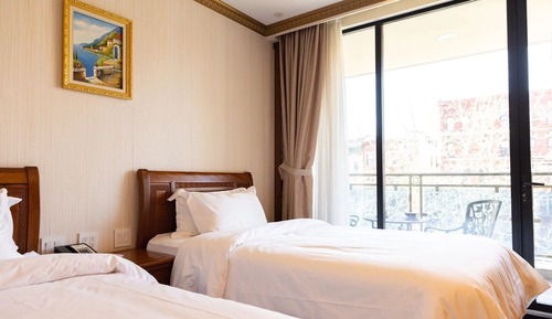 Deluxe Room, 2 Double Beds, Balcony
