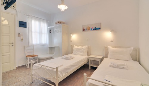 Superior Studio, Multiple Beds