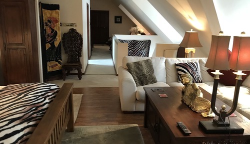 Bollinger Suite 