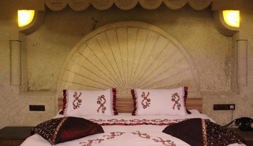 Business Suite, 1 Double Bed, Valley View