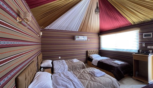 Deluxe Tent, 3 Twin Beds, Private Bathroom