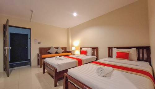 Deluxe Twin Room
