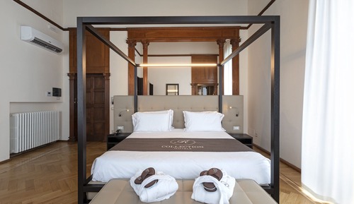 Suite, Lake View (Mimosa)