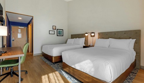 Traditional Room, 2 Queen Beds