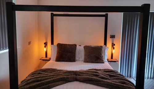 Deluxe Cabin