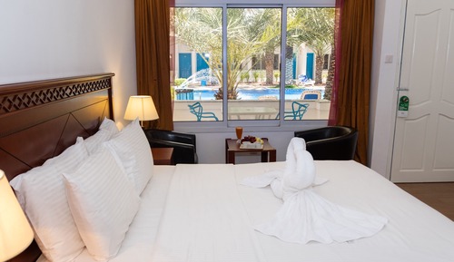 Deluxe Double Room, 1 Bedroom, Pool View