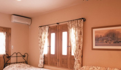 Twin Room with Shared Bathroom, Non Smoking