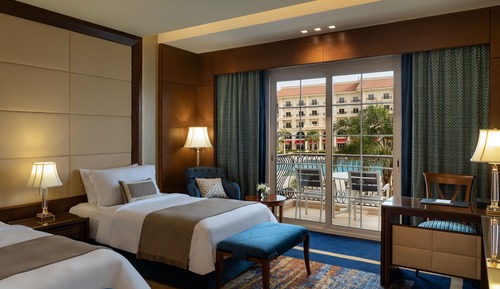 Deluxe Room, 2 Twin Beds, Balcony, Pool View