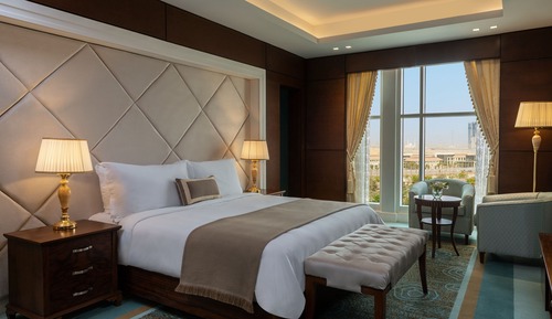 Suite, 1 Bedroom, City View