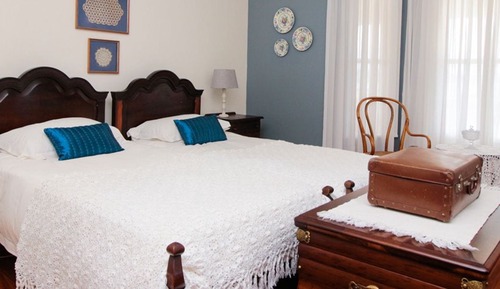 Twin Room (Vintage)