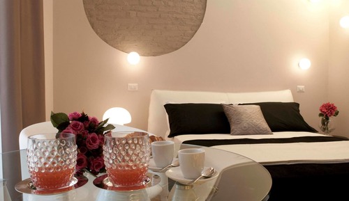 Deluxe Double Room, Jetted Tub (Shower)
