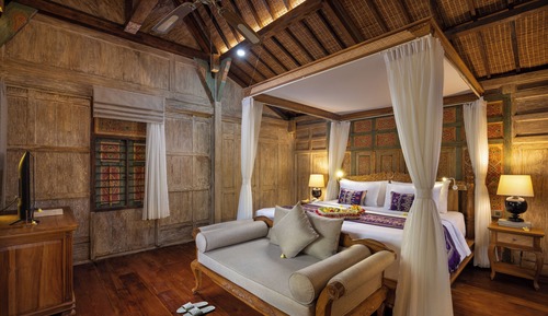 Artist Pool Villa