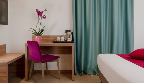 Comfort Double Room, Partial Sea View