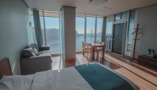 Family Studio Suite