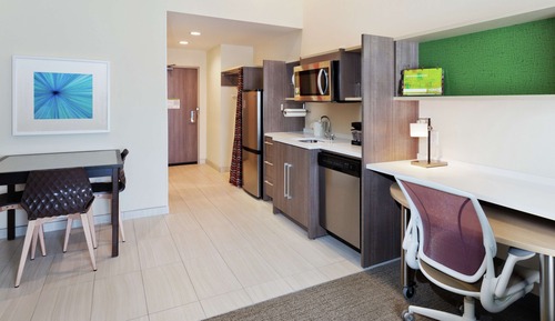 Studio Suite, 1 King Bed, Non Smoking