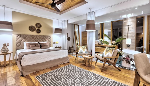 Premium Studio Suite, 1 King Bed, Bathtub, Garden View