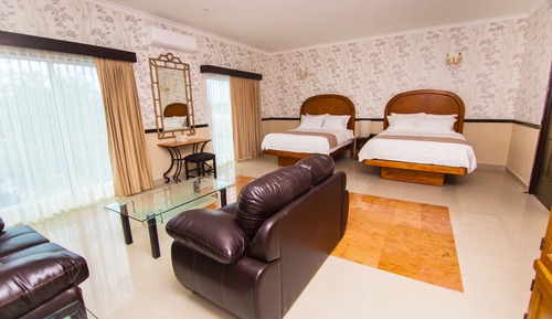 Suite, 2 Queen Beds