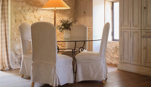 Room (La Grange)