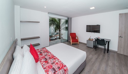 Double Room, Balcony