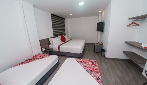 Deluxe Quadruple Room
