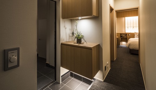Double One Bedroom Suite with Kitchenette and Garden view – Ground Floor