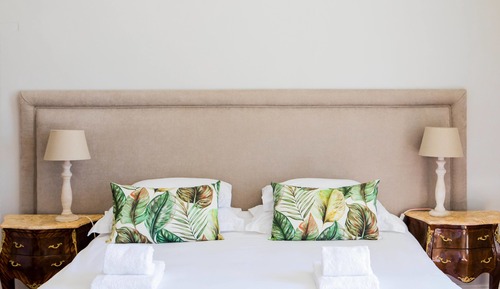 Family Room, 1 King Bed