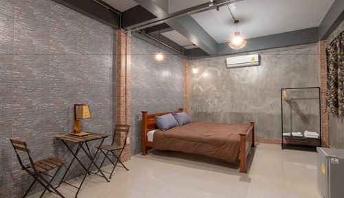 Suite with Air-Conditioner and Private Bathroom (Loft)