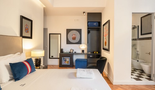 Triple Room, Balcony