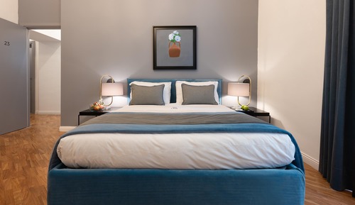 Deluxe Room, Balcony