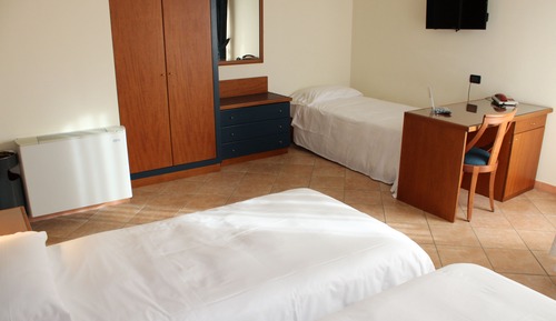 Triple Room