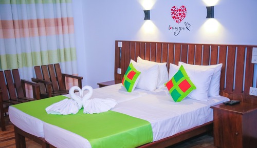 Deluxe Double Room with Sea View Balcony