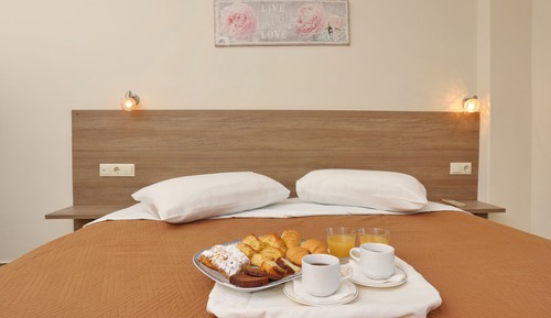 Double Room, Partial Sea View