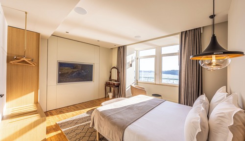 Luxury Suite, 1 King Bed with Sofa bed, Sea View