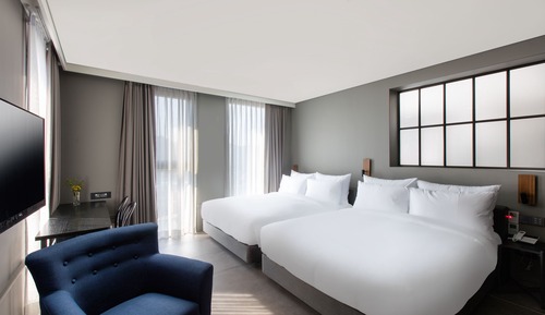 Marine Suite